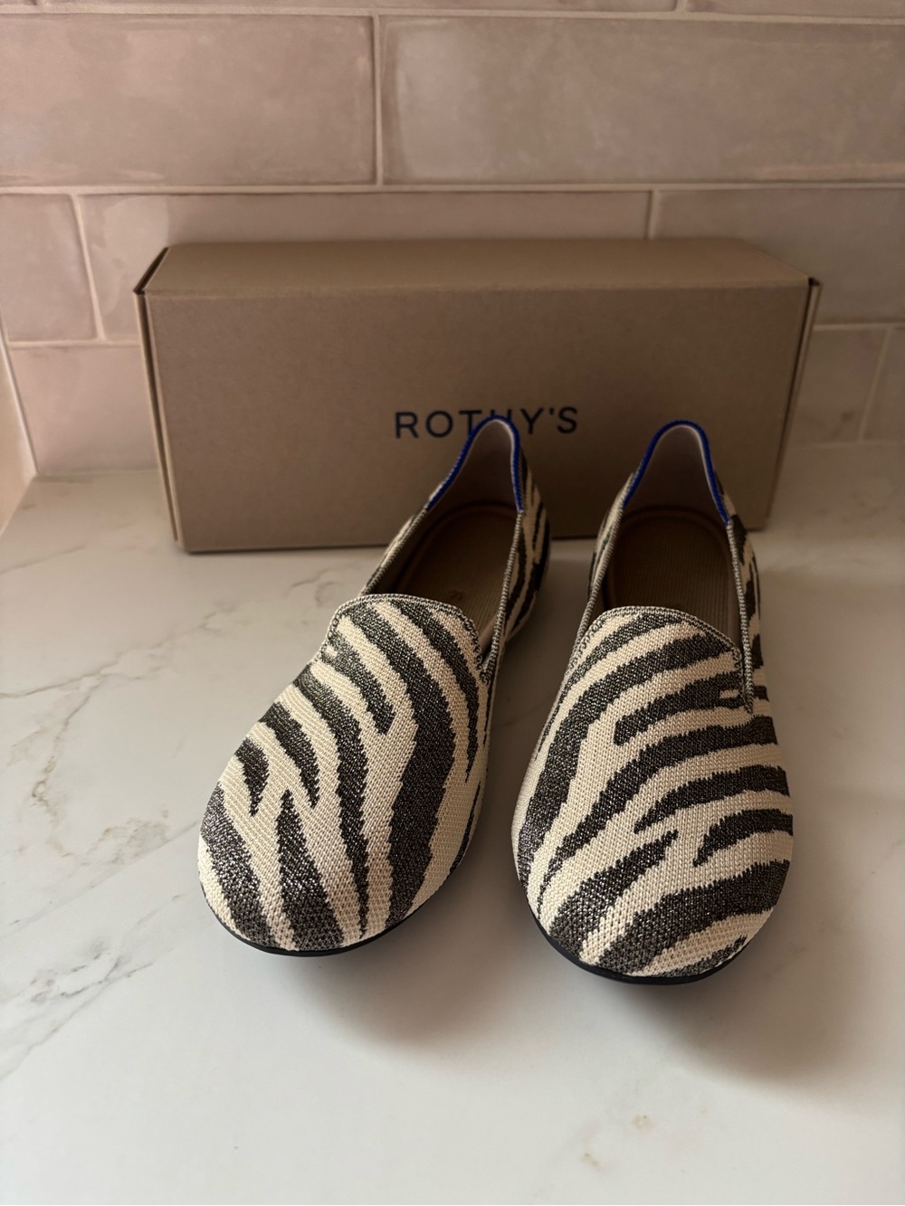 New Rothy shimmer zebra size 9 loafer